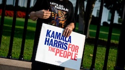 Kamala Harris Sign and shirt
